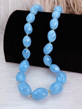 Vintage Gorgeous, powder blue beaded goldtone, costume necklace